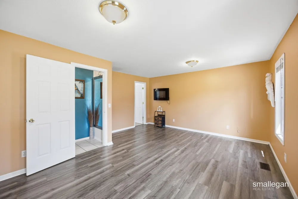 4227 Flamingo Avenue SW Wyoming City, MI 49509