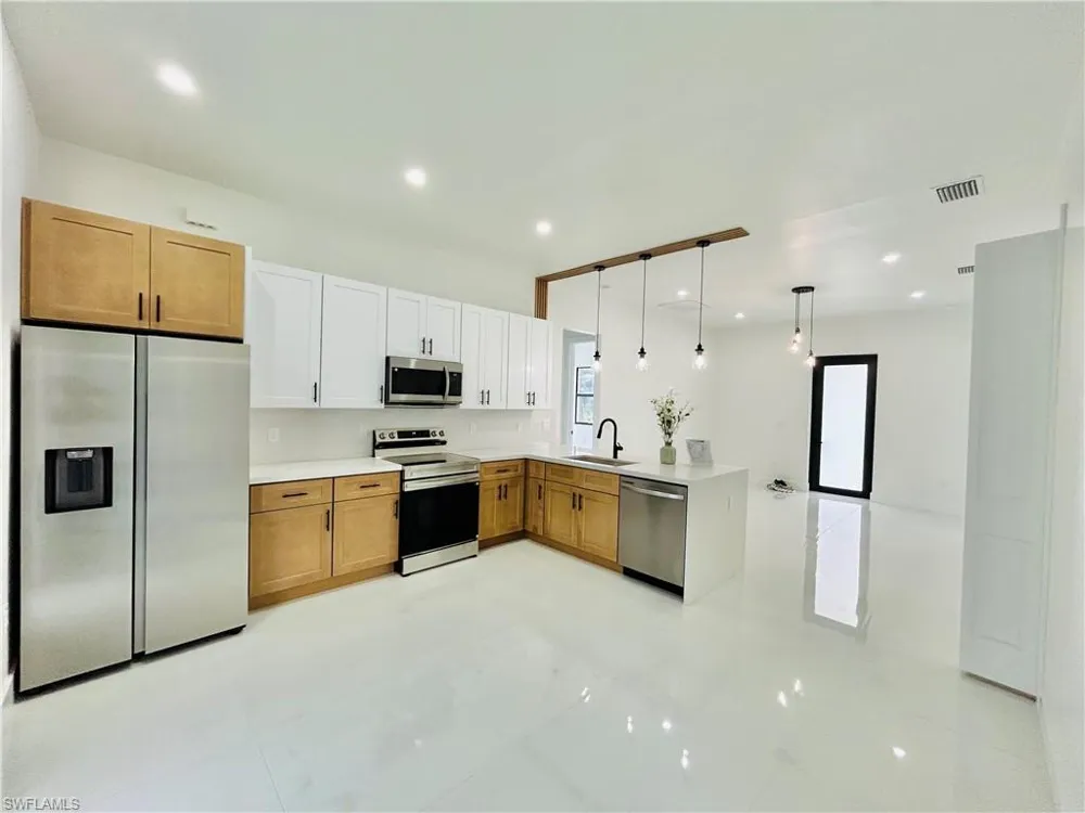 3705 E 15th Street Lehigh Acres, FL 33972