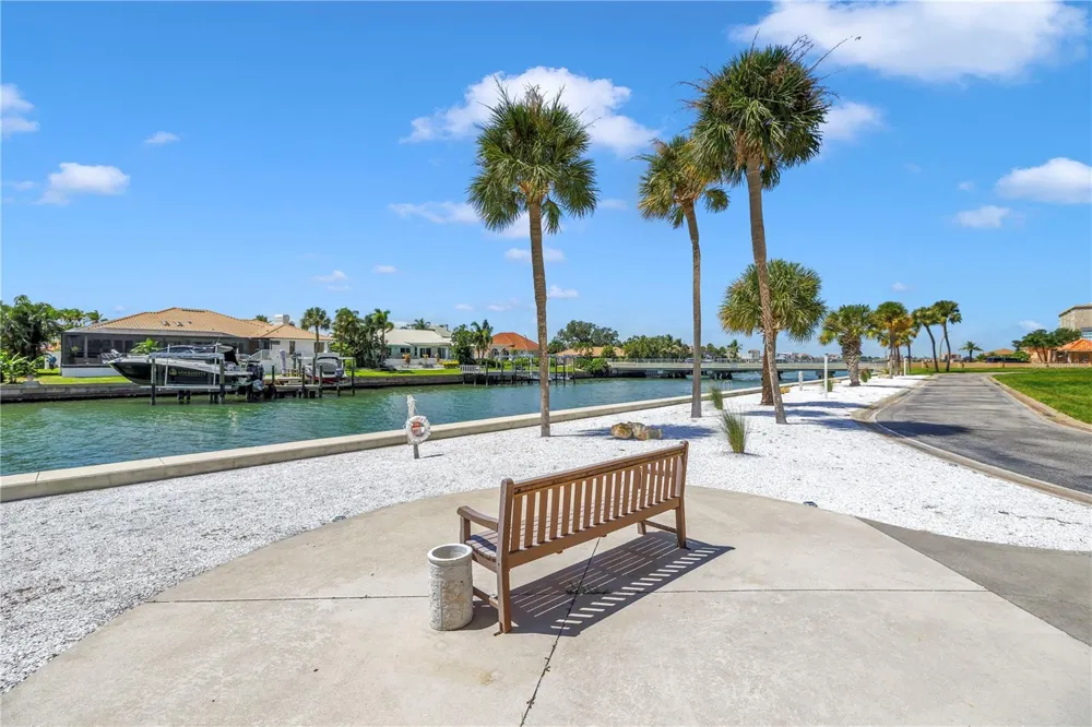 4900 BRITTANY DRIVE S #205 St Petersburg, FL 33715