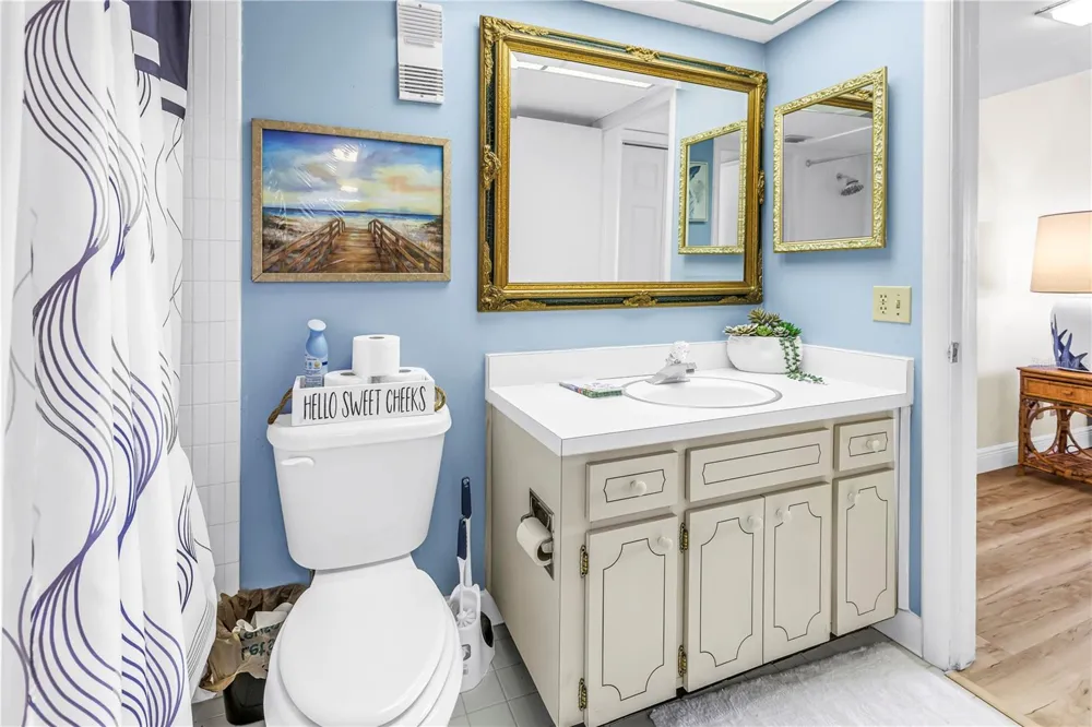 4900 BRITTANY DRIVE S #205 St Petersburg, FL 33715