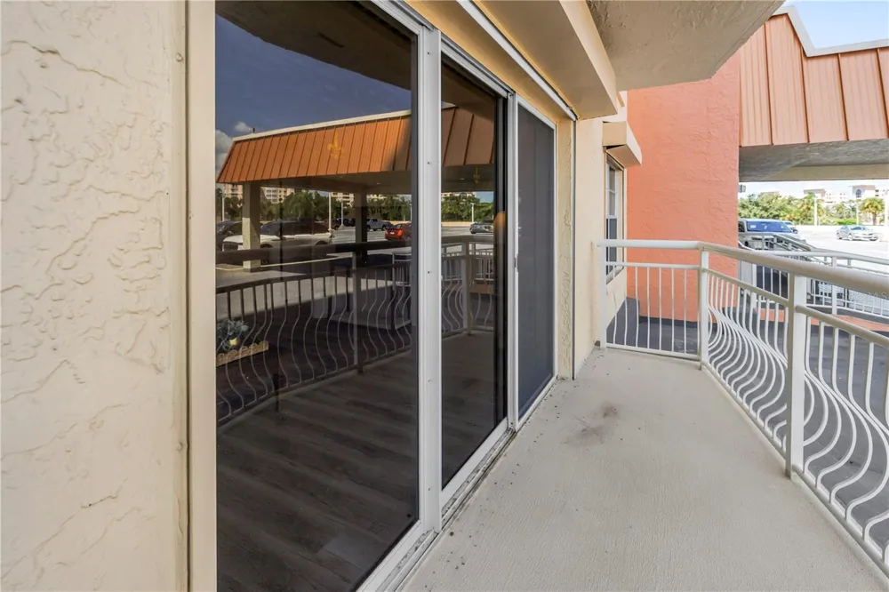 4900 BRITTANY DRIVE S #205 St Petersburg, FL 33715