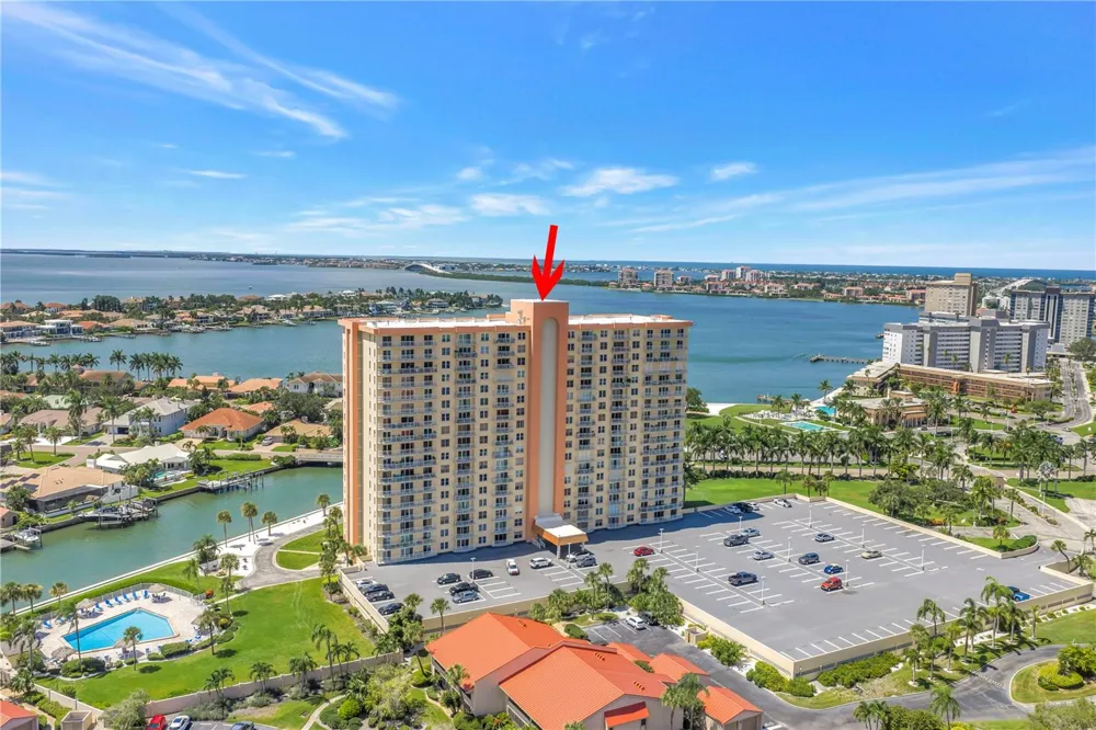 4900 BRITTANY DRIVE S #205 St Petersburg, FL 33715