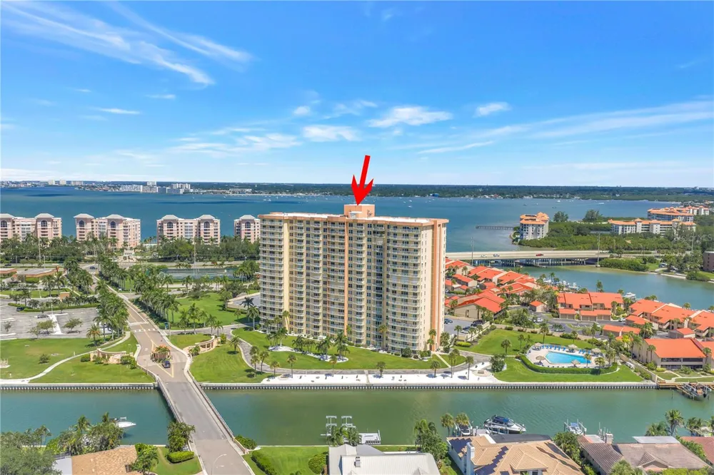 4900 BRITTANY DRIVE S #205 St Petersburg, FL 33715