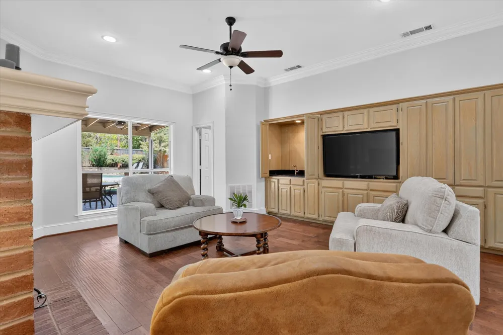 225 Shady Hill Lane Double Oak, TX 75077