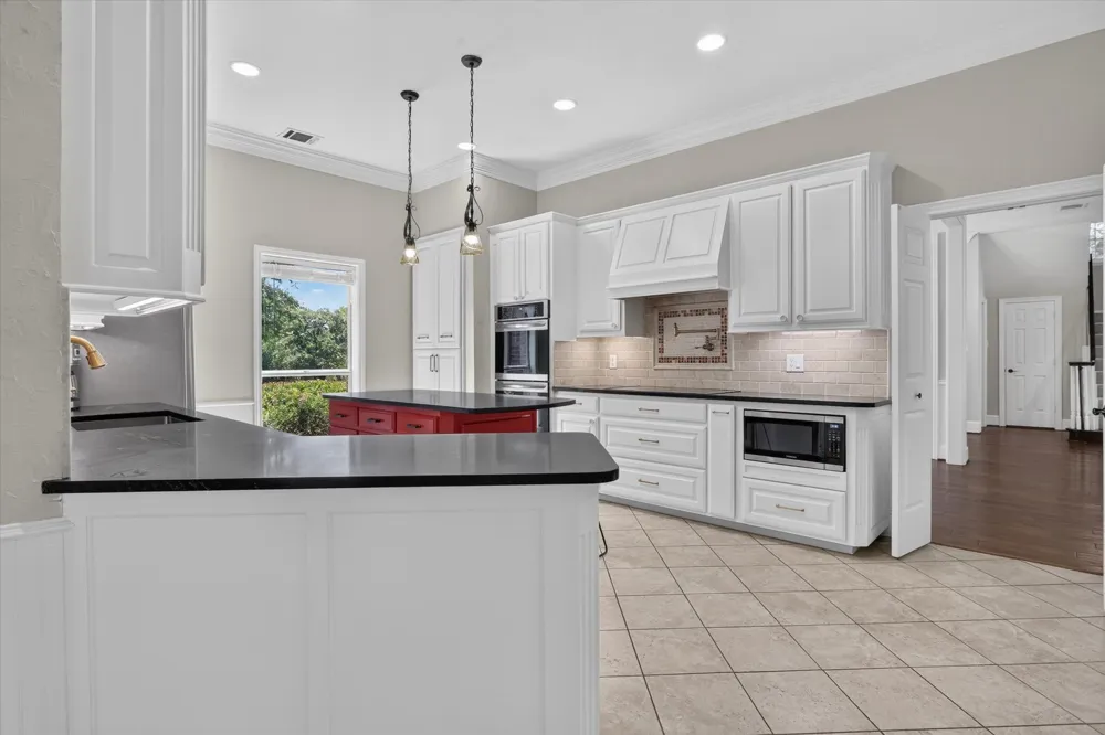 225 Shady Hill Lane Double Oak, TX 75077