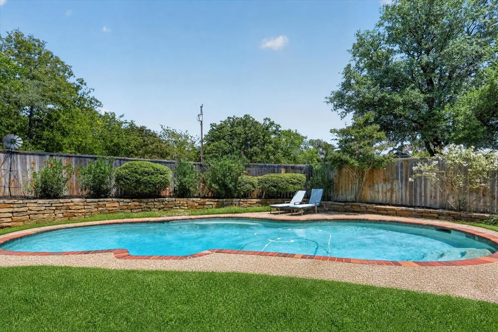 225 Shady Hill Lane Double Oak, TX 75077