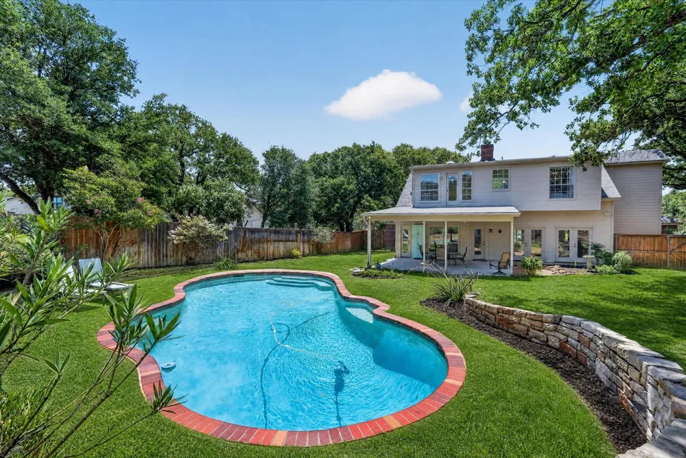 225 Shady Hill Lane Double Oak, TX 75077