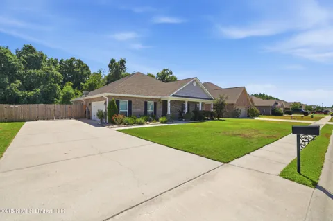 6417 Chickory Way
