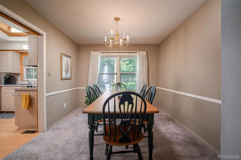 6826 Spruce Drive Bloomfield Hills City, MI 48301