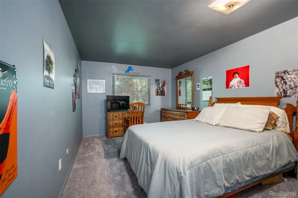 6826 Spruce Drive Bloomfield Hills City, MI 48301