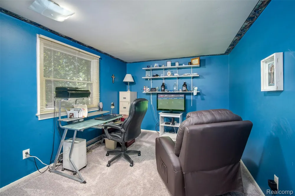 6826 Spruce Drive Bloomfield Hills City, MI 48301