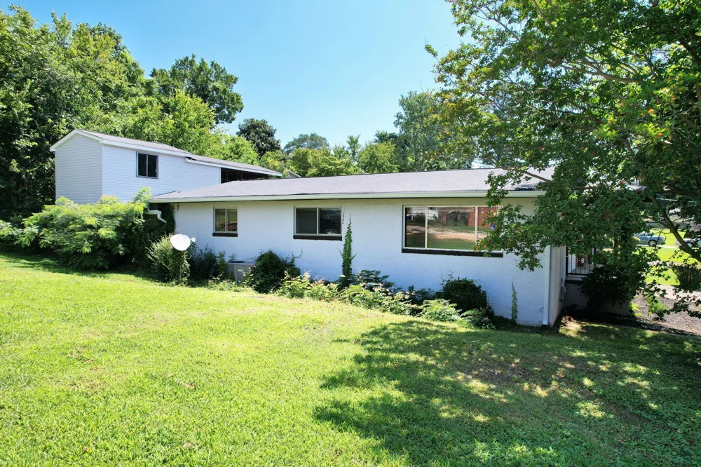 3615 Ridgeside Road Chattanooga, TN 37411