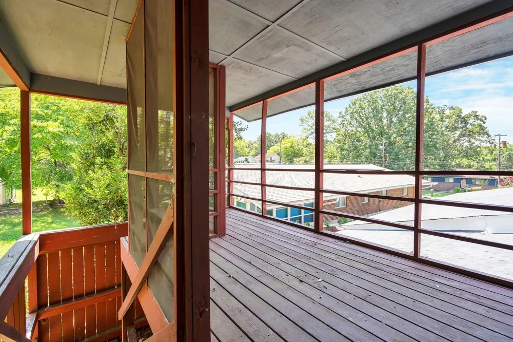3615 Ridgeside Road Chattanooga, TN 37411
