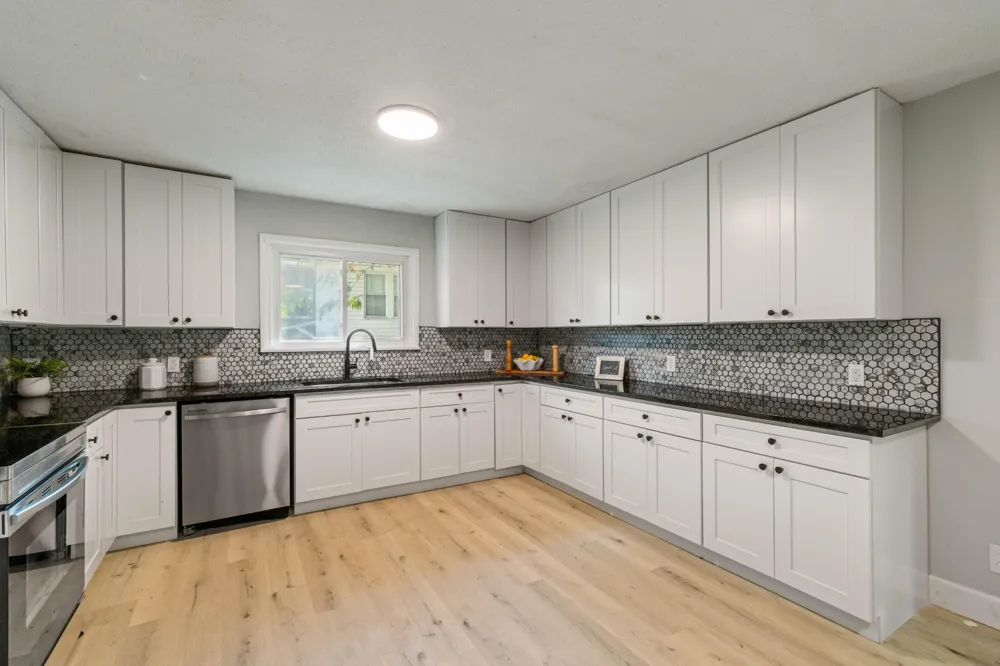 208 Flora Circle Chattanooga, TN 37415
