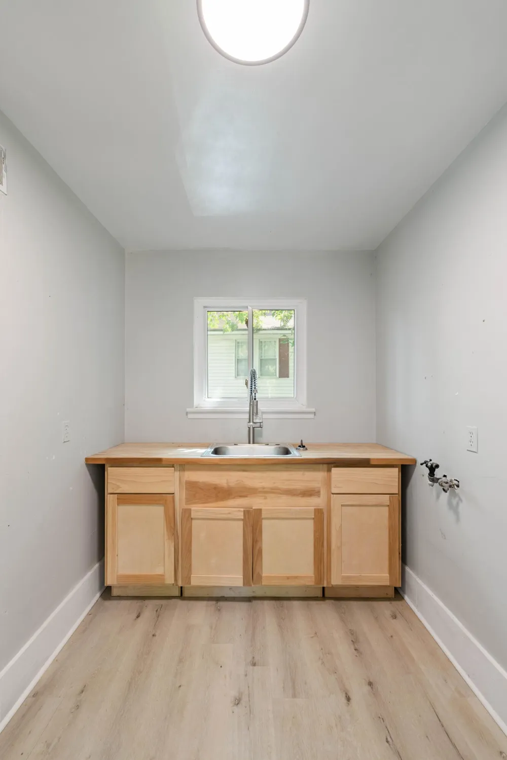208 Flora Circle Chattanooga, TN 37415