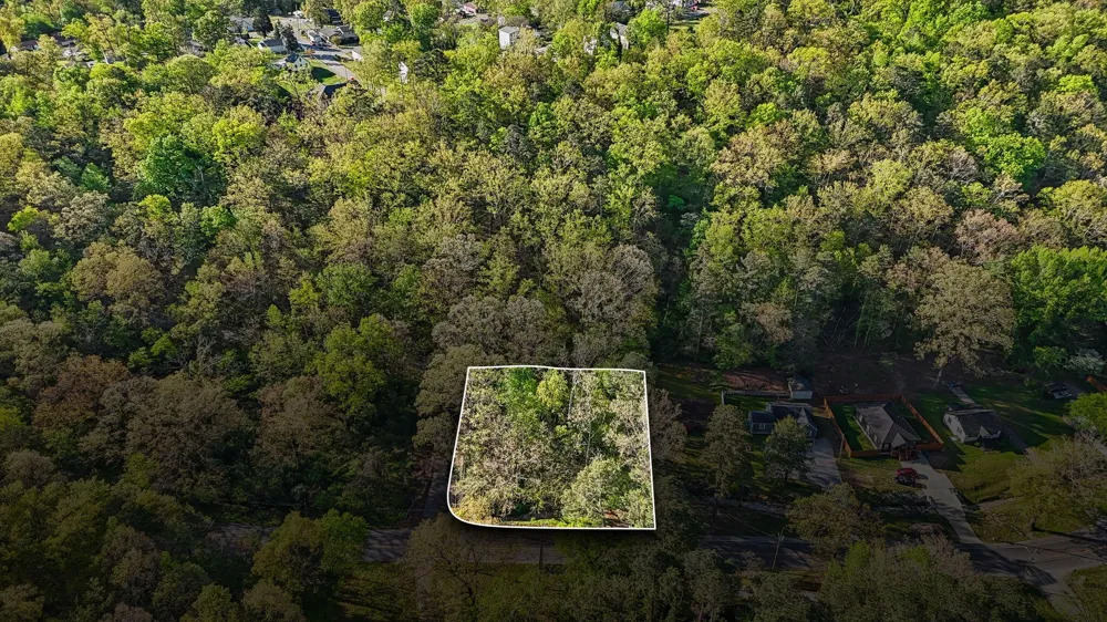 1018 Shallowford Road Chattanooga, TN 37411