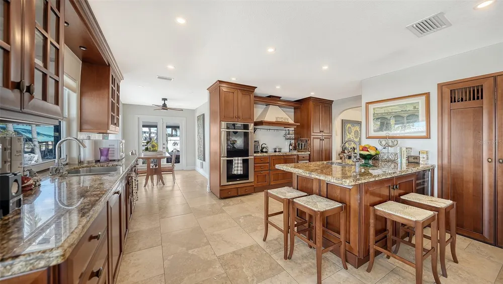 10432 SPOONBILL ROAD W Bradenton, FL 34209