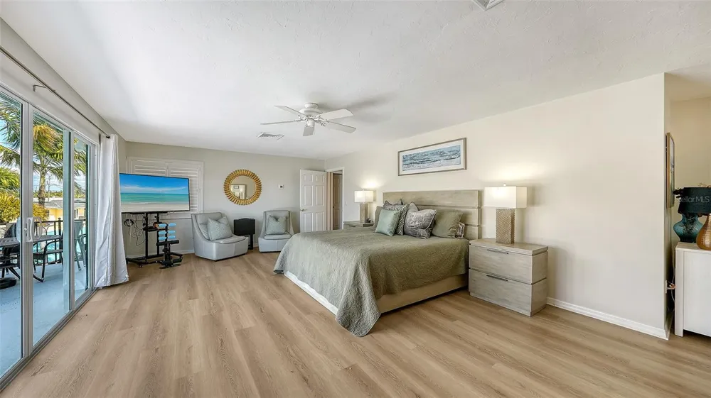 10432 SPOONBILL ROAD W Bradenton, FL 34209
