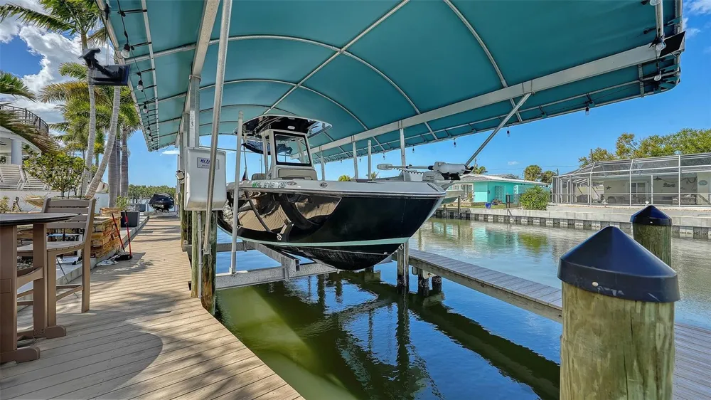 10432 SPOONBILL ROAD W Bradenton, FL 34209
