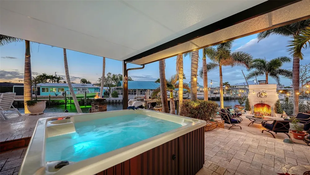 10432 SPOONBILL ROAD W Bradenton, FL 34209