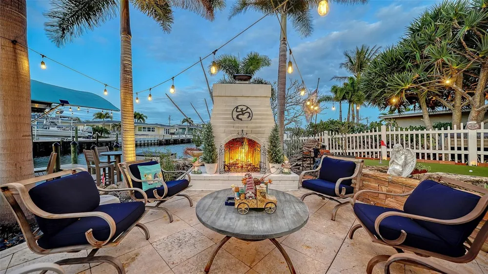 10432 SPOONBILL ROAD W Bradenton, FL 34209