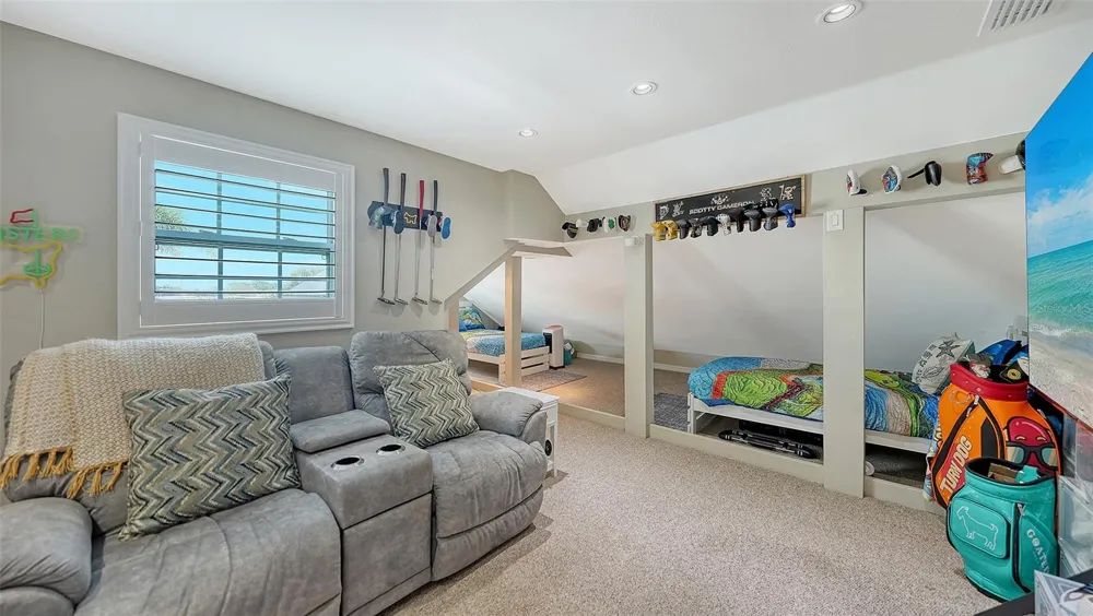 10432 SPOONBILL ROAD W Bradenton, FL 34209