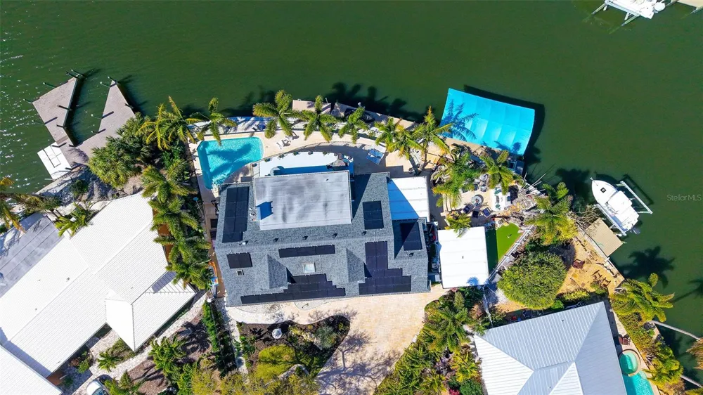 10432 SPOONBILL ROAD W Bradenton, FL 34209