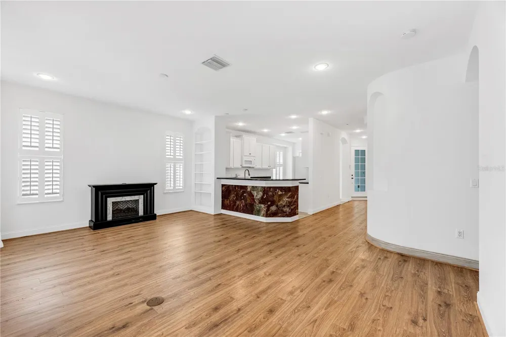 5320 GOLDEN ISLES DRIVE Apollo Beach, FL 33572