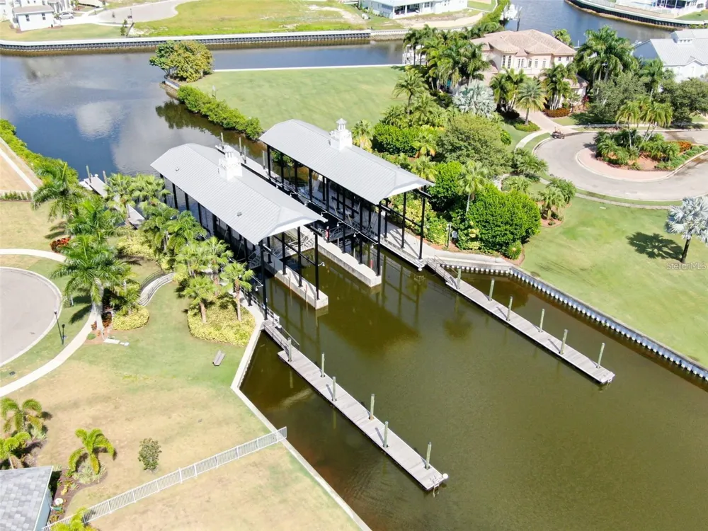 5320 GOLDEN ISLES DRIVE Apollo Beach, FL 33572