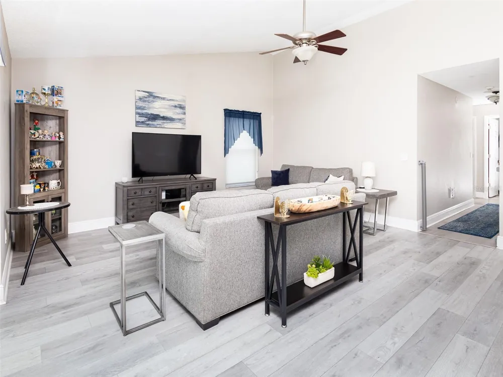 2540 ROLLING BROAK DRIVE Orlando, FL 32837