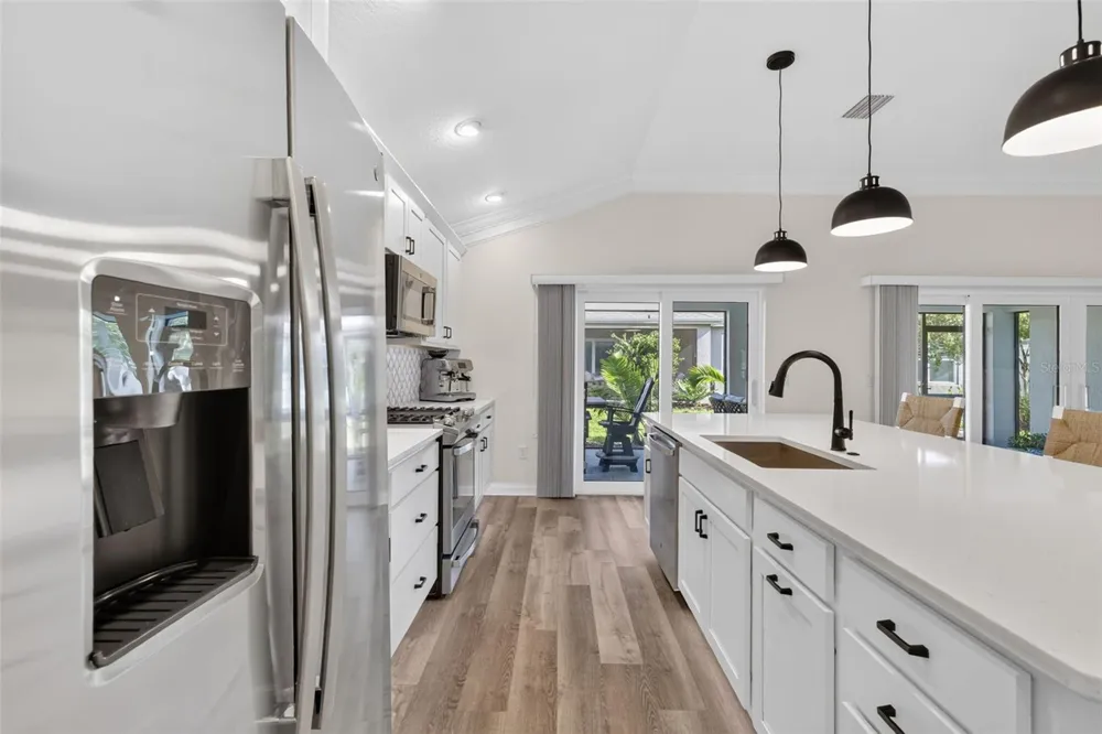 1986 OPPENHEIMER COURT The Villages, FL 34762
