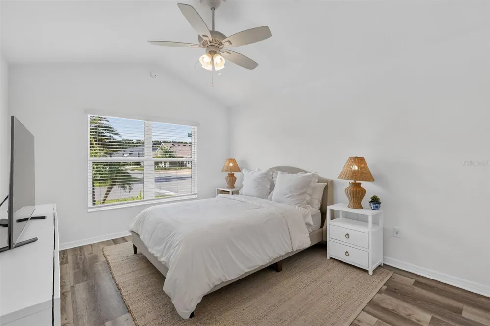 1986 OPPENHEIMER COURT The Villages, FL 34762