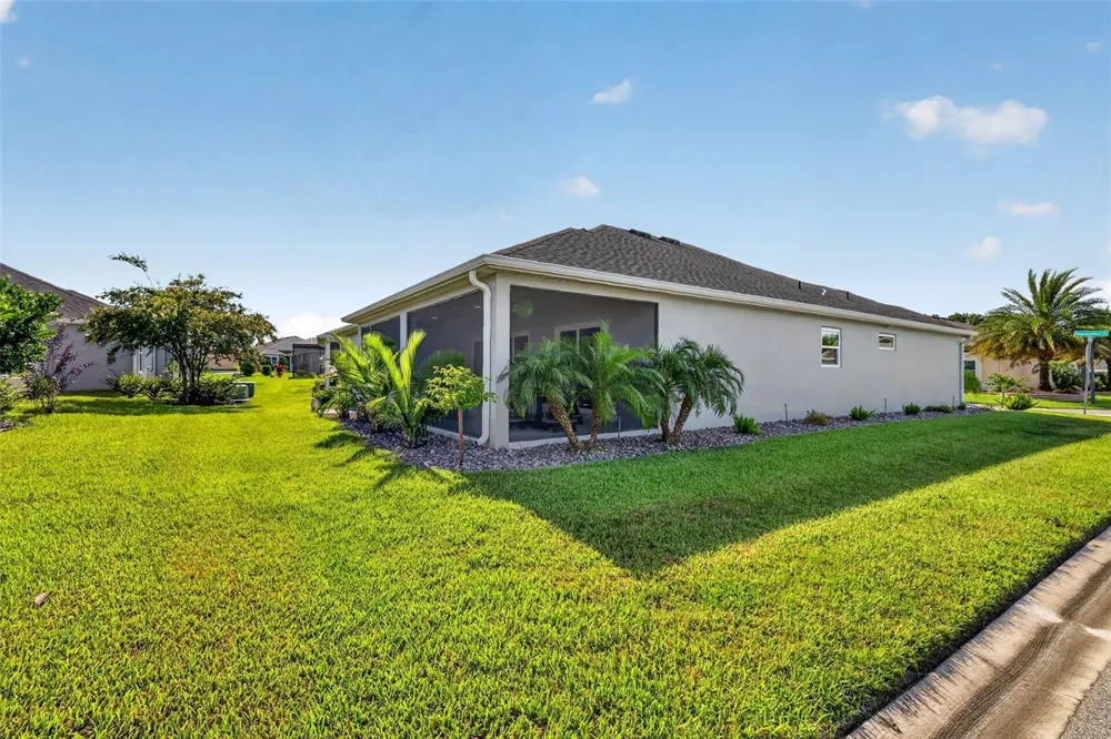 1986 OPPENHEIMER COURT The Villages, FL 34762