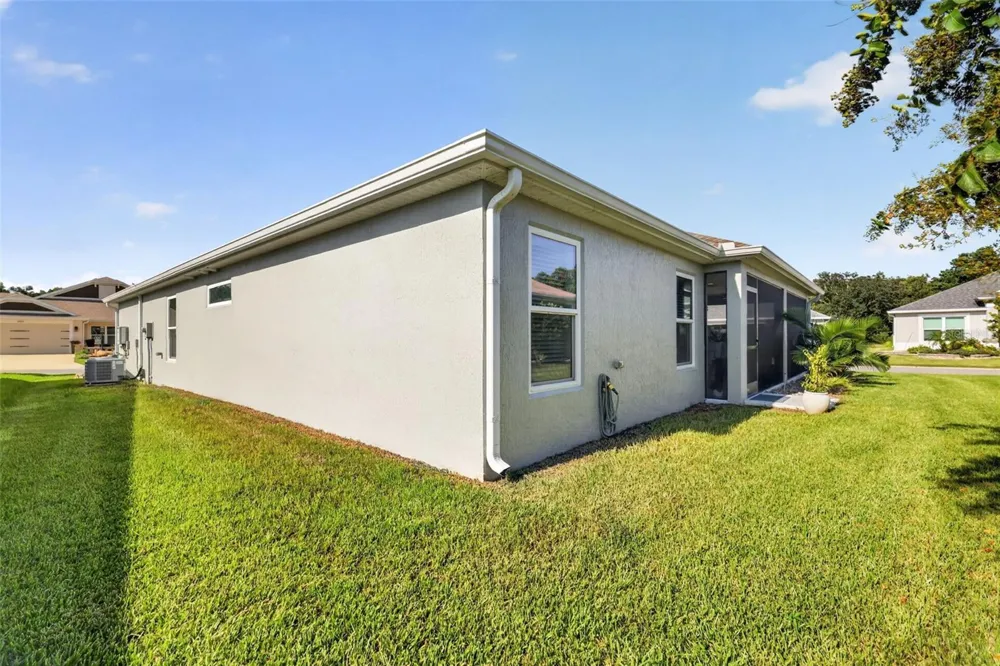 1986 OPPENHEIMER COURT The Villages, FL 34762