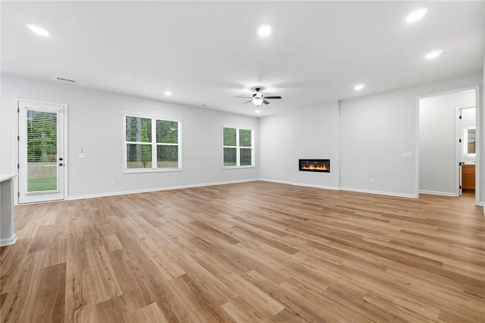 1317 Funny Cide Circle Dacula, GA 30019