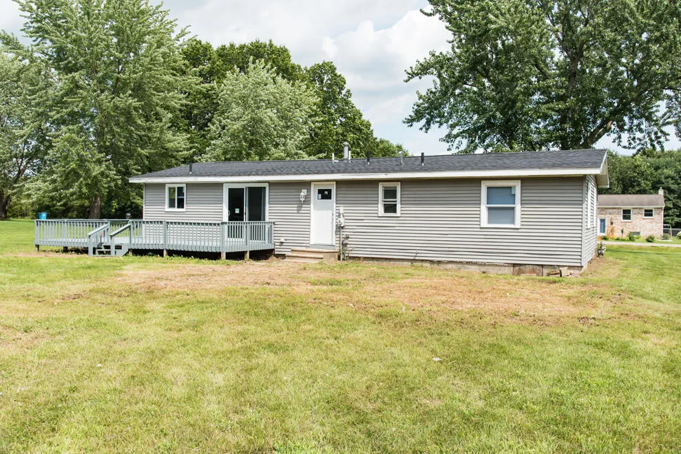 58048 Carman Drive Three Rivers, MI 49093