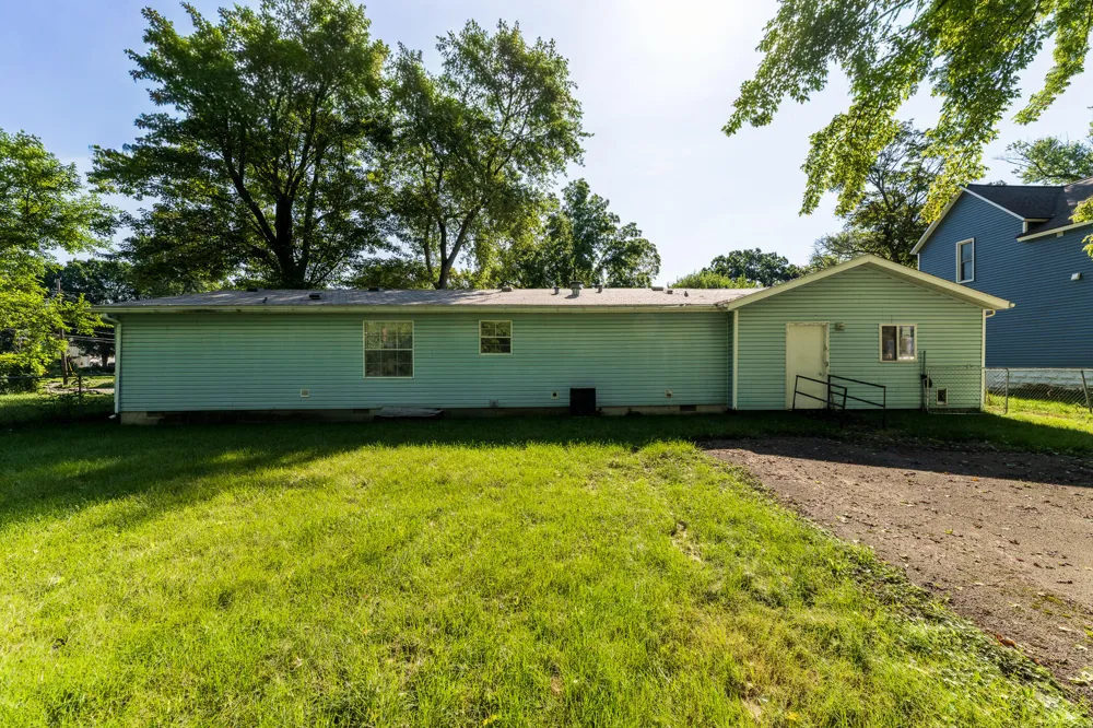 1321 Princeton Avenue Kalamazoo, MI 49007