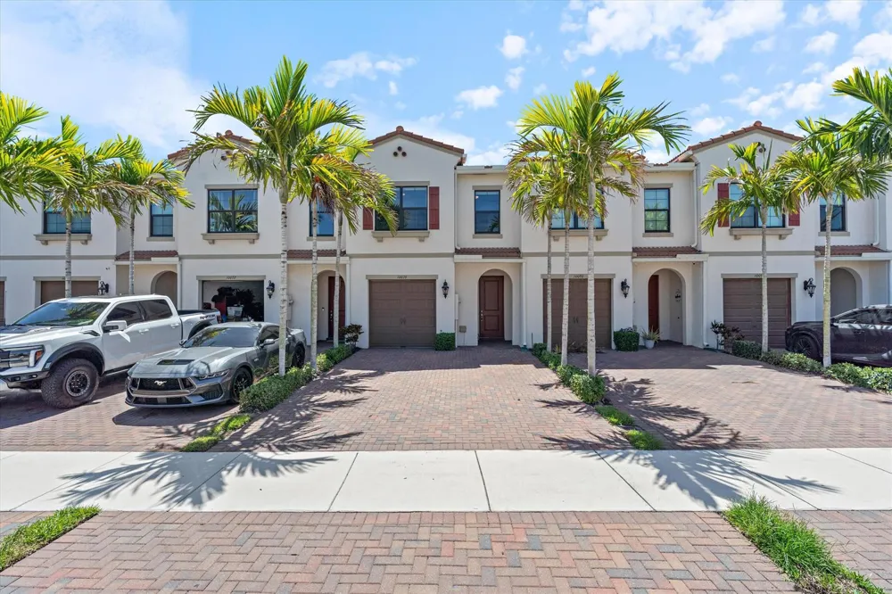 10076 BRICKHILL DRIVE Boca Raton, FL 33428