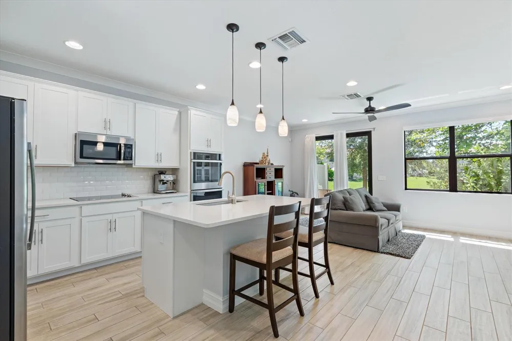 10076 BRICKHILL DRIVE Boca Raton, FL 33428