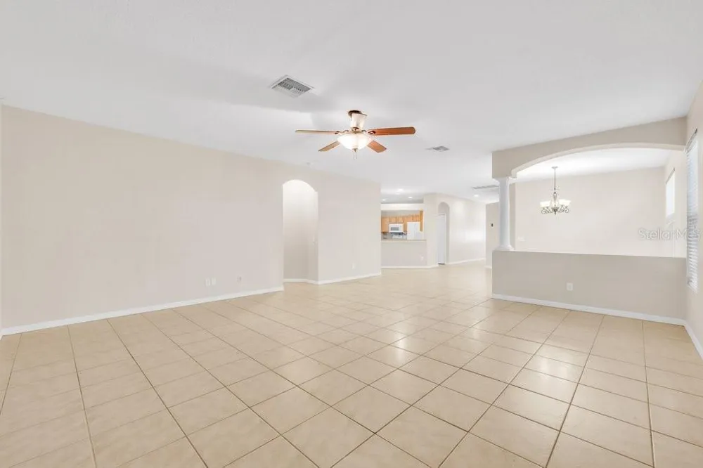 6105 GANNETSIDE PLACE Lithia, FL 33547