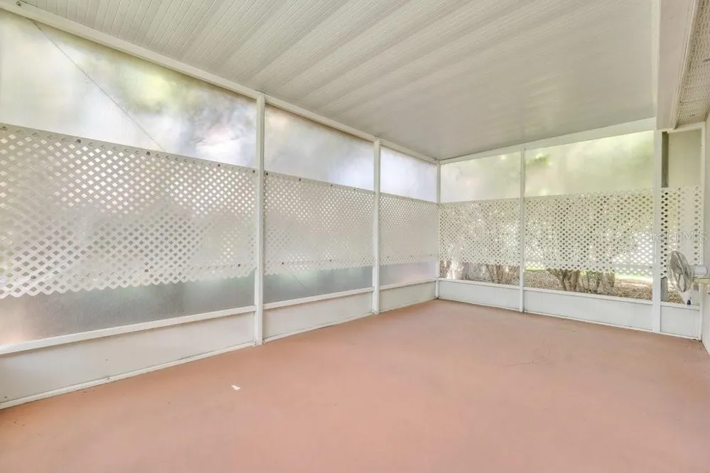 6105 GANNETSIDE PLACE Lithia, FL 33547