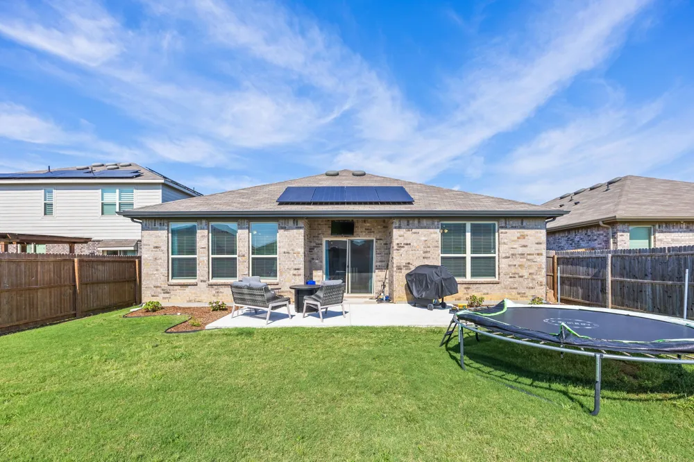 1017 Waverly Drive Van Alstyne, TX 75495