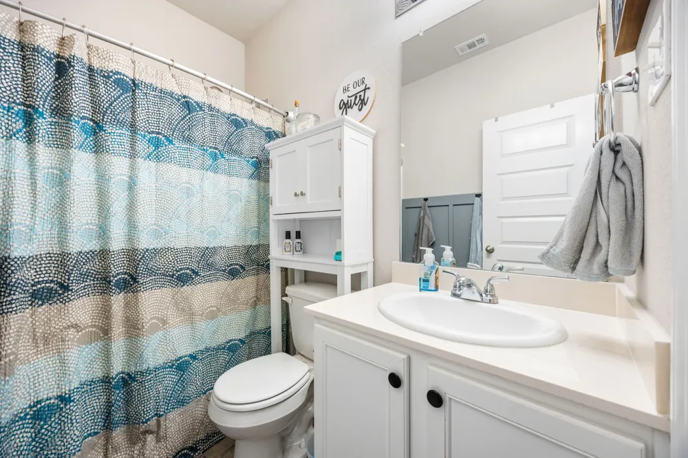 1017 Waverly Drive Van Alstyne, TX 75495