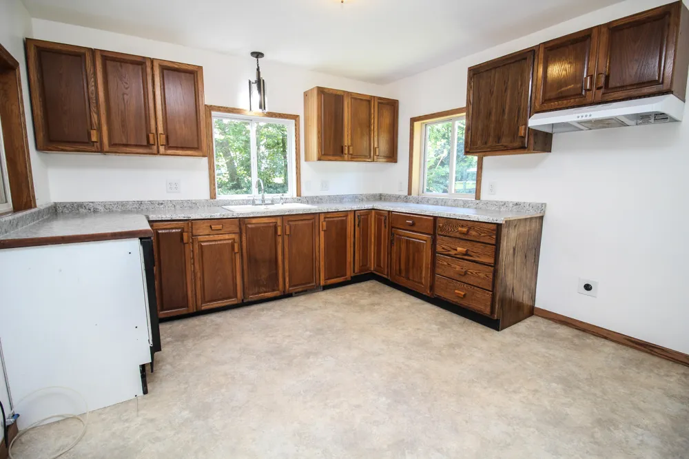 58552 Prairie Street Cassopolis, MI 49031