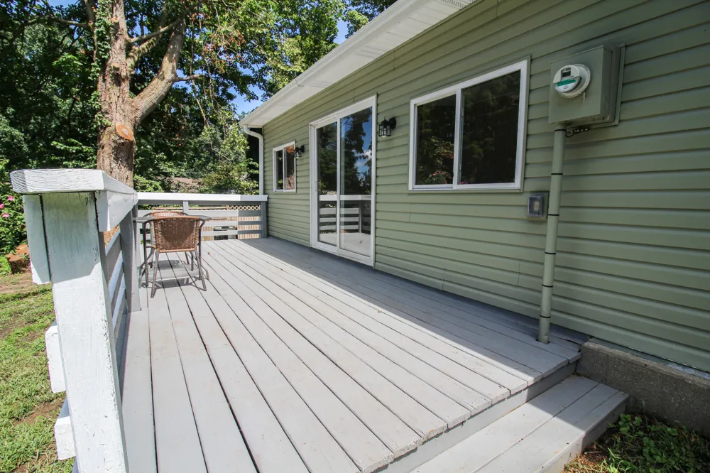 58552 Prairie Street Cassopolis, MI 49031