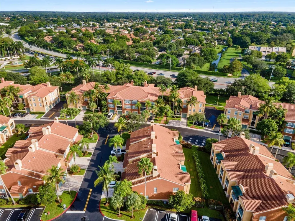 11771 St Andrews Place #103 Wellington, FL 33414