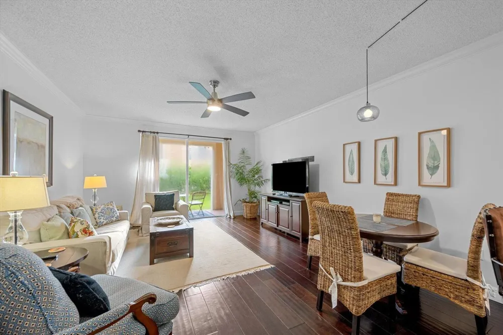 11771 St Andrews Place #103 Wellington, FL 33414
