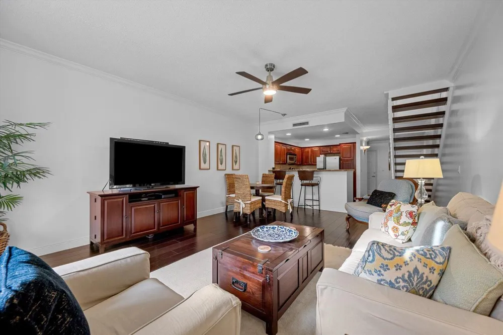 11771 St Andrews Place #103 Wellington, FL 33414