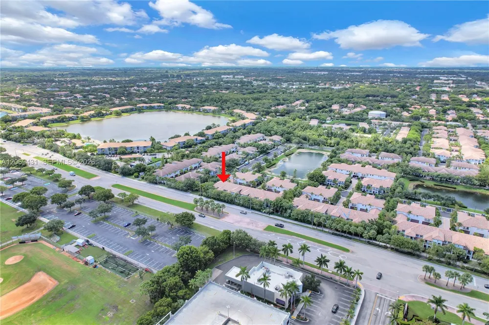 4818 Acadian Trl Coconut Creek, FL 33073