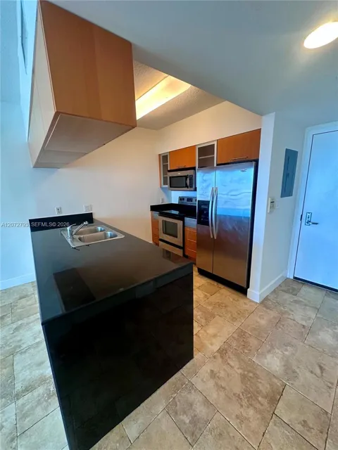 1750 Bayshore Dr #2406